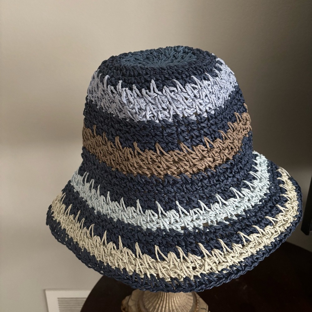 New LOGO Lori Goldstein Adjustable Woven Sun Hat in Navy Blue Cream Taupe